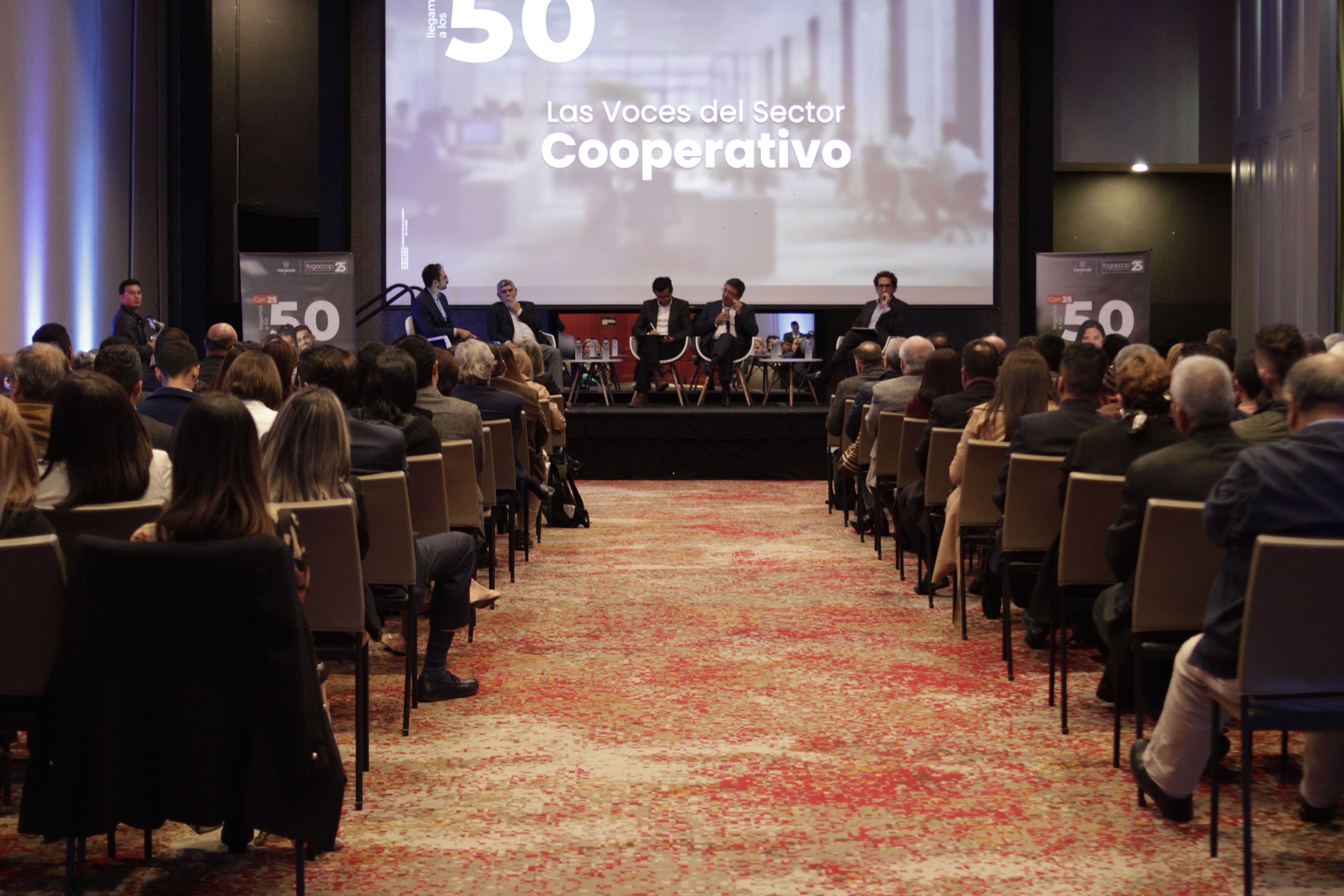 Evento con 25 llegamos a los 50.
